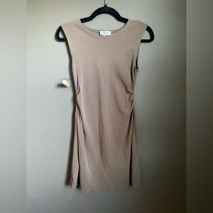 Elegant Sleeveless Dress